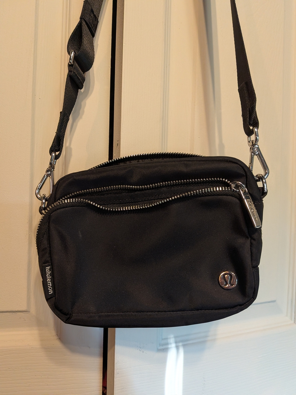 lululemon athletica Black Crossbody Messenger Bag with Silver Hardware